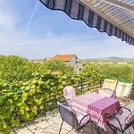 Nives Rogoznica (Sibenik-Knin)
