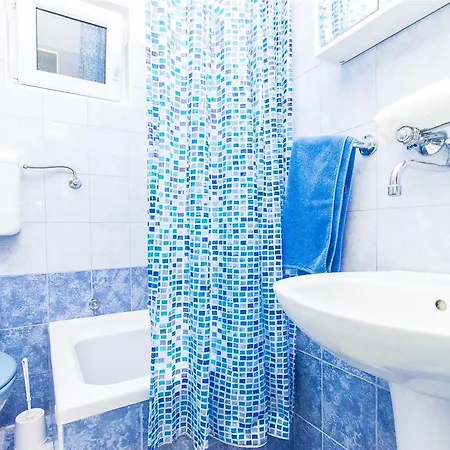Nives Apartment Rogoznica (Sibenik-Knin)