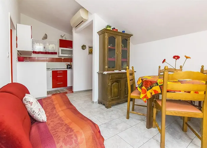 Διαμέρισμα Nives *